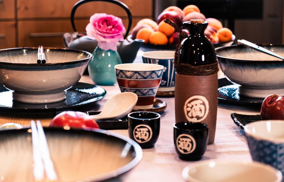 Vaisselle japonaise pour manger.